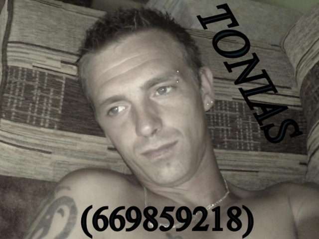 tonik989