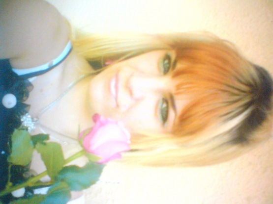 Blondyneczka
