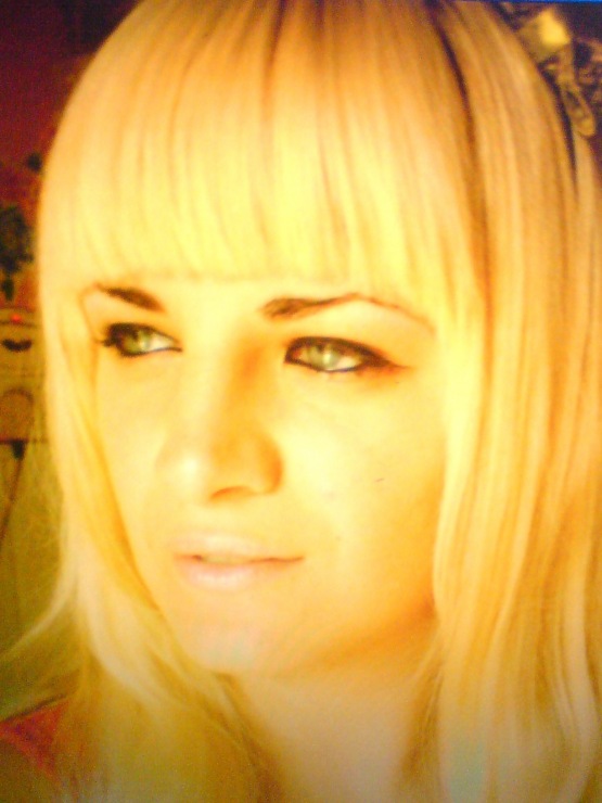 Blondyneczka