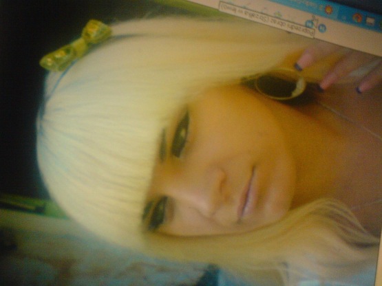 Blondyneczka