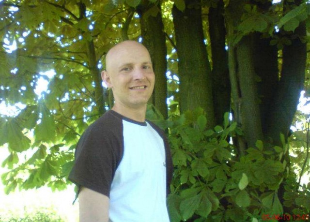 Adrian2805