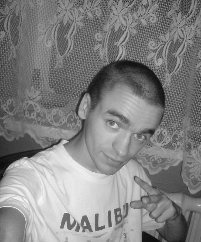 samotnybrunecik