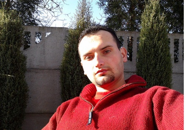 Main photo of user adriian26