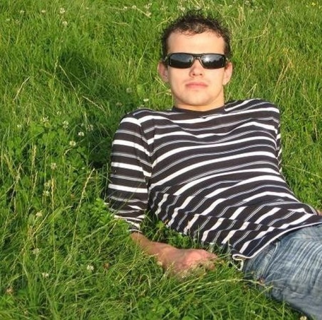 PAWEŁ 25