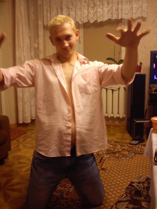 mateuszek2403
