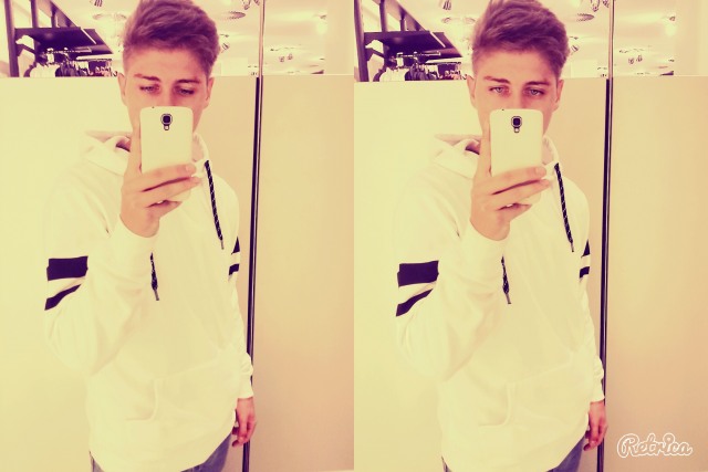 #Maciek