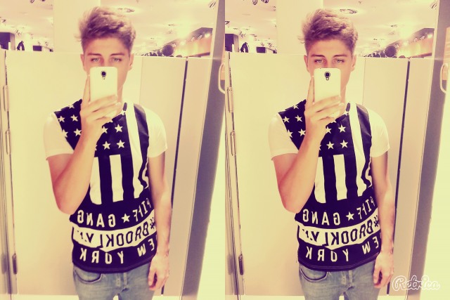 #Maciek