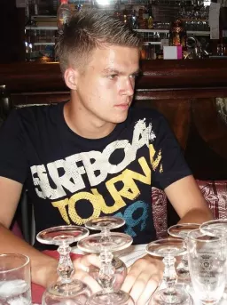 Szym9o :)