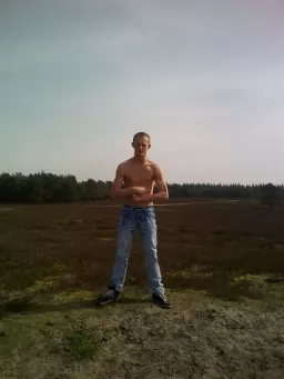 DAWIDEK054