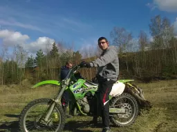 piotr :):***