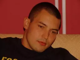 Kamilos26121988