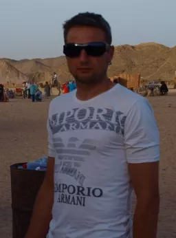 michal szarek