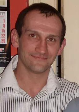 Tomasz111