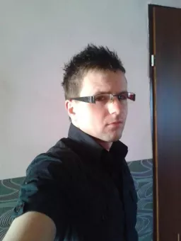 piotr1985
