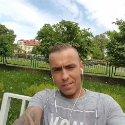 Arkadiusz1985