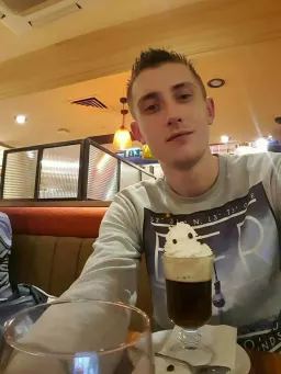 Alvaro699
